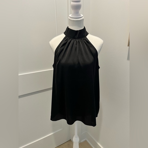 Express black halter top with three button closure Large NEW - Picture 1 of 10